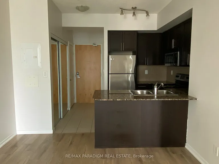 65 Bremner Blvd #1702 — Photo 5