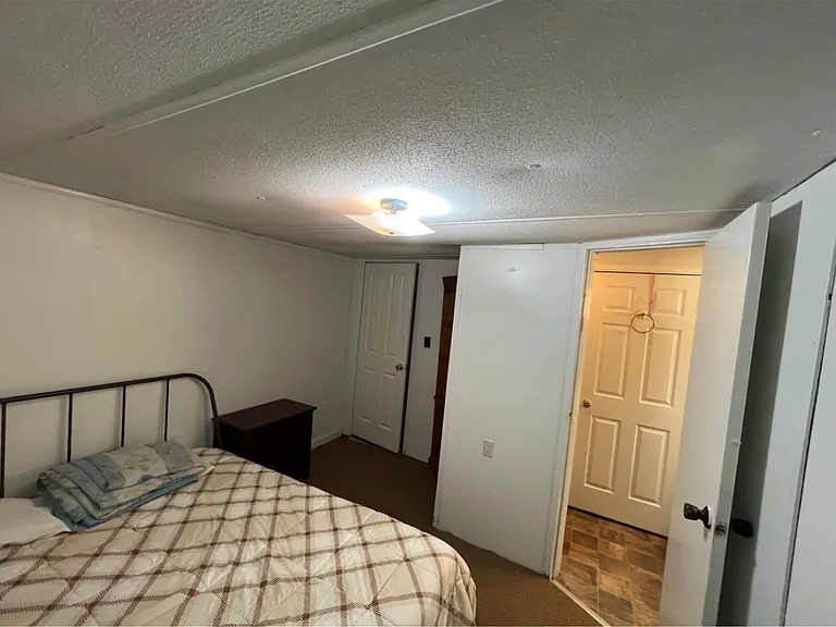 220 Cedar Grove Rd — Photo 3