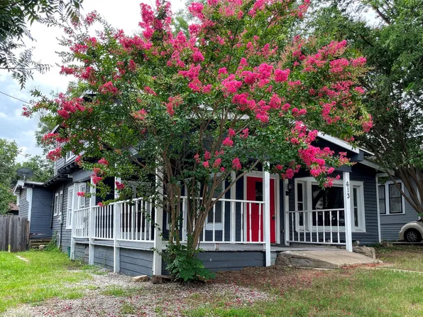 613 NW 5th St, Mineral Wells, TX 76067