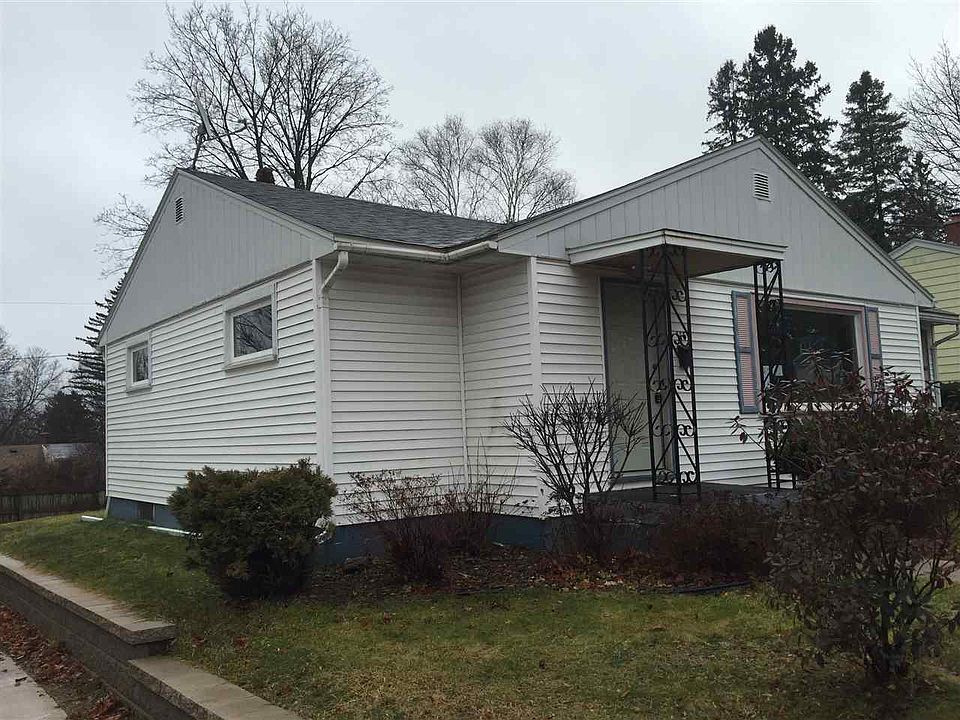 2nd image of 115 S 8th Ave