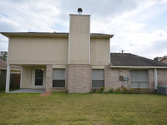 4th image of 17810 Poppy Trails Ln For Sale By Owner