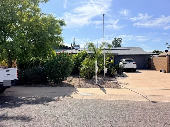 9319 W Glen Oaks Cir, Sun City, AZ 85351