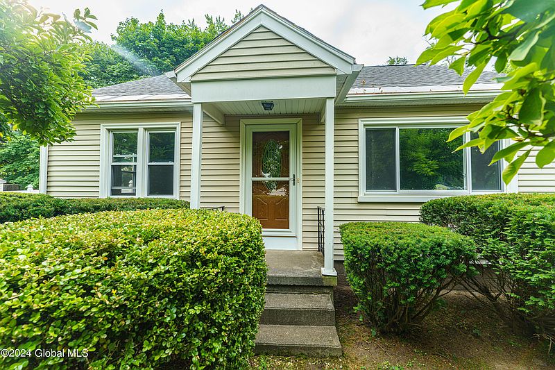2nd image of 14 Warmington Street
