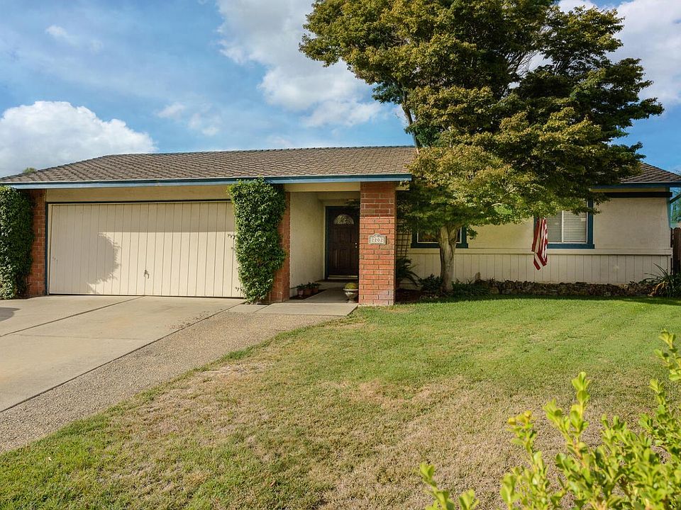 1st image of 2202 Hermosa Ct