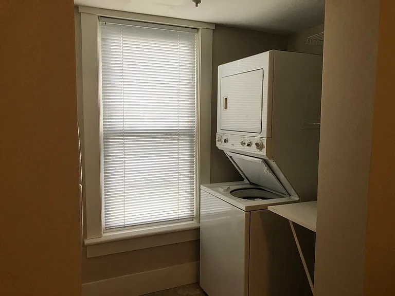 24 Park Ave #1 — Photo 5