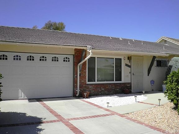 2nd image of 1320 Amberwood Dr