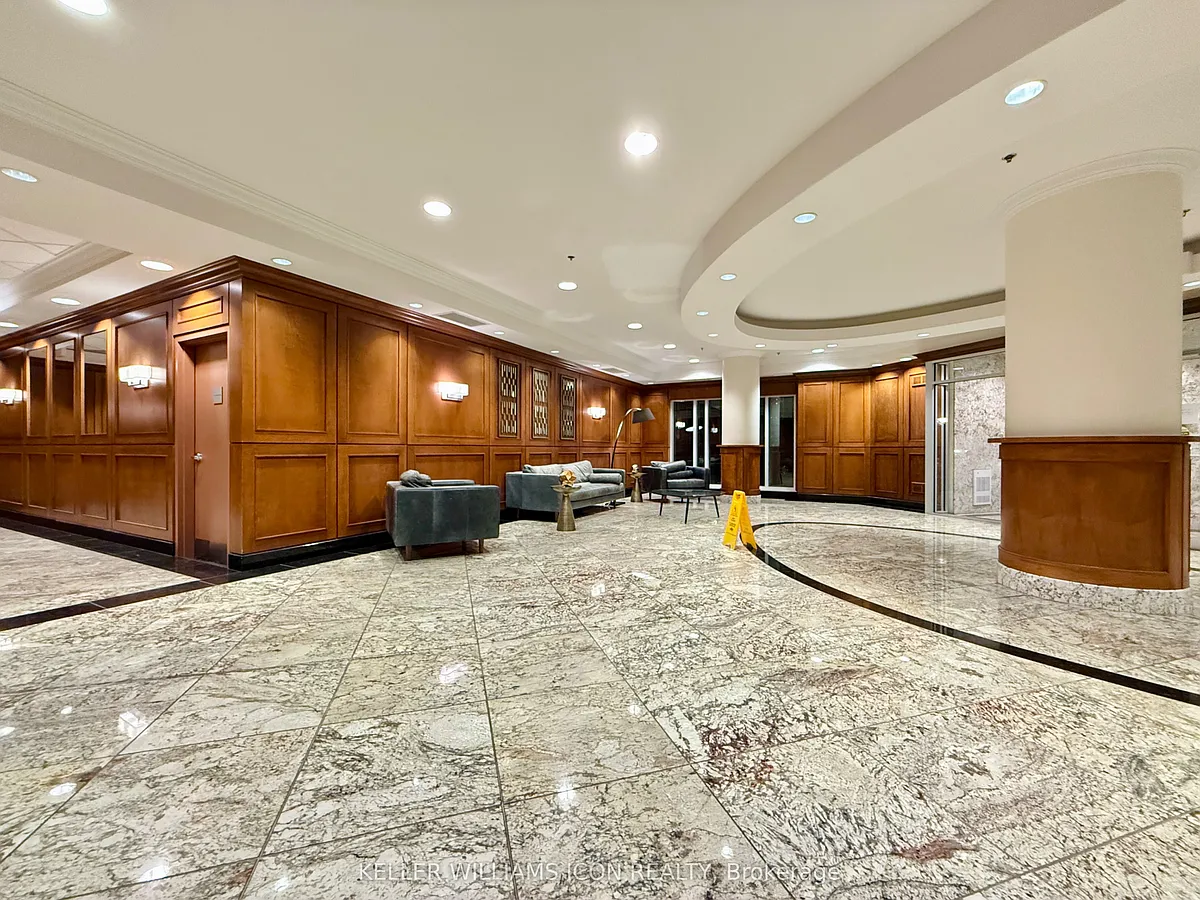 Building Photo - 195 Besserer St #1601