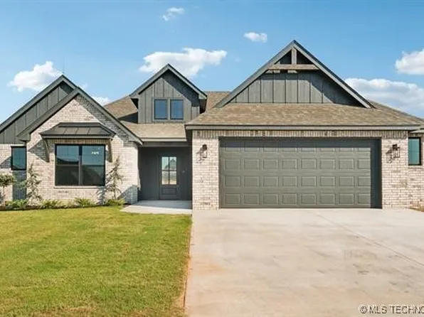 27507 E 108th Pl S, Coweta, OK 74429