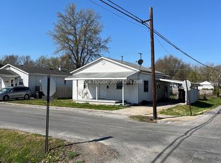 1001 S 16th St, Herrin, IL 62948