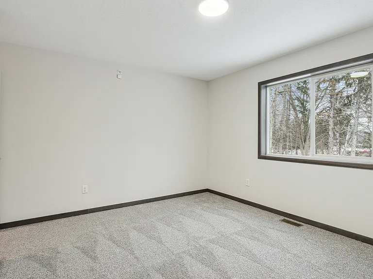 11510 Robinson Dr NW — Photo 28