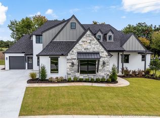 13627 S 28th St, Bixby, OK 74008