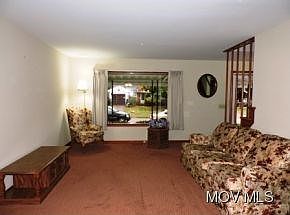 2nd image of 115 Miller Ave