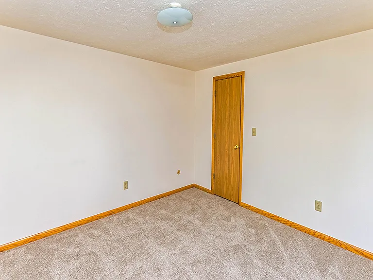 610 Young Rd — Photo 16
