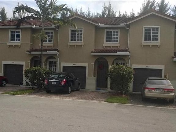 4th image of 20905 NW 14th Pl APT 449
