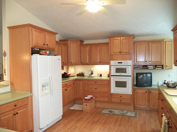 3rd image of 7596 E Cranberry Ln