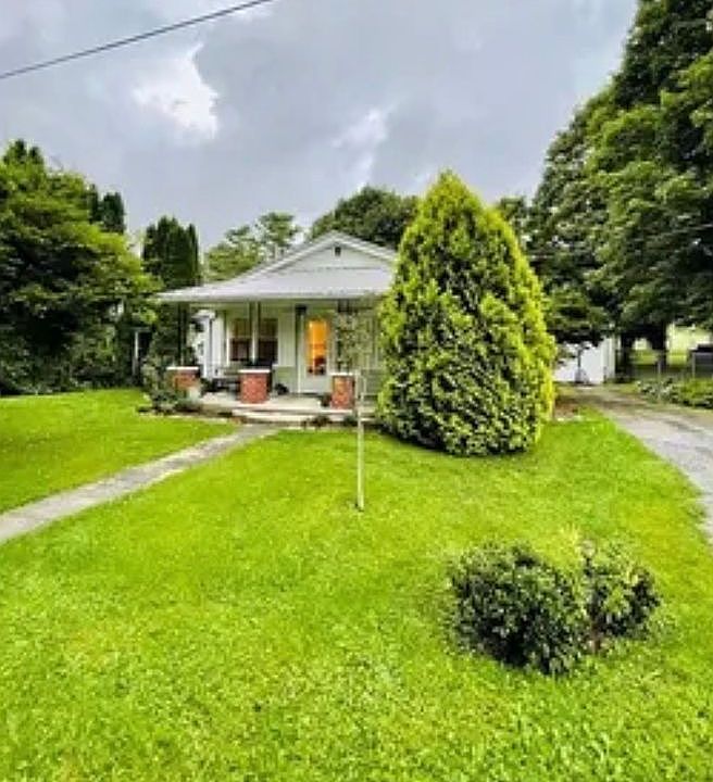 1st image of 133 Taylor St