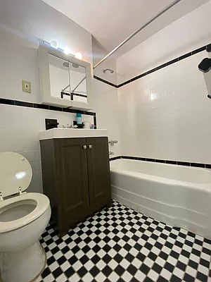 Rented by Green Home NY Realty LLC | media 12