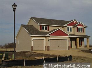 1850 White Oak Ln, Owatonna, MN 55060