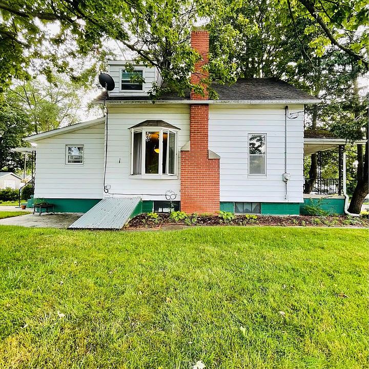 1st image of 216 Georgia Ave