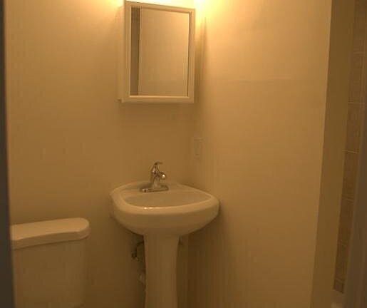 5th image of 104 50th St NE