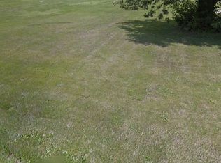 209 Oak St, Mineral, IL 61344