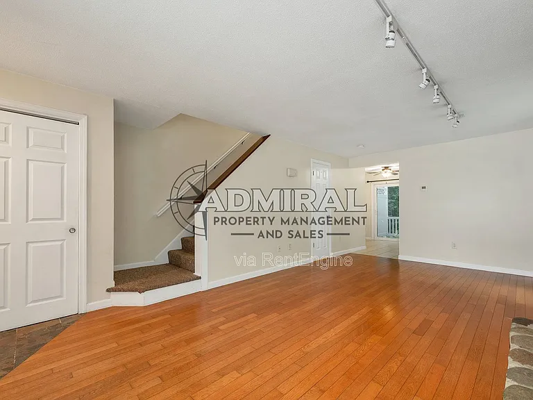 65 Woodland Grn — Photo 5