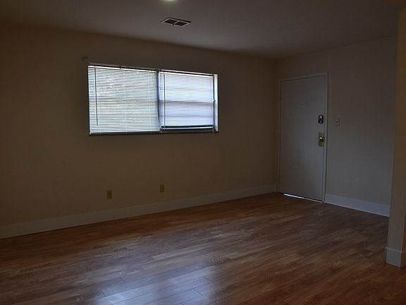 4th image of 433 E 13th Ave APT 2