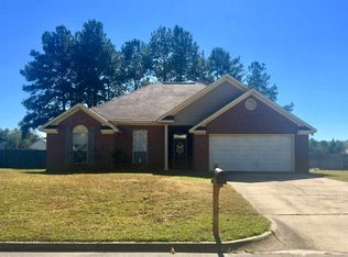 107 Mill Stone Dr, Dothan, AL 36305