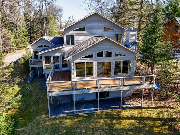 1137 Corning Ct, Grayling, MI 49738