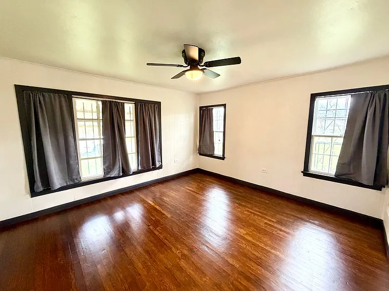 1319 Tabor St — Photo 11