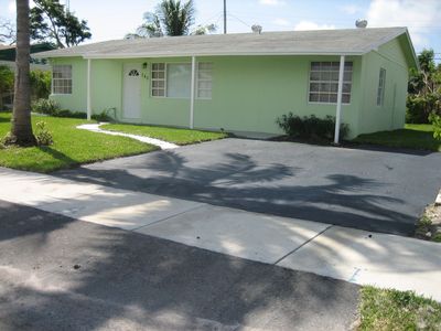 740 NE 43rd St, Pompano Beach, FL, 33064