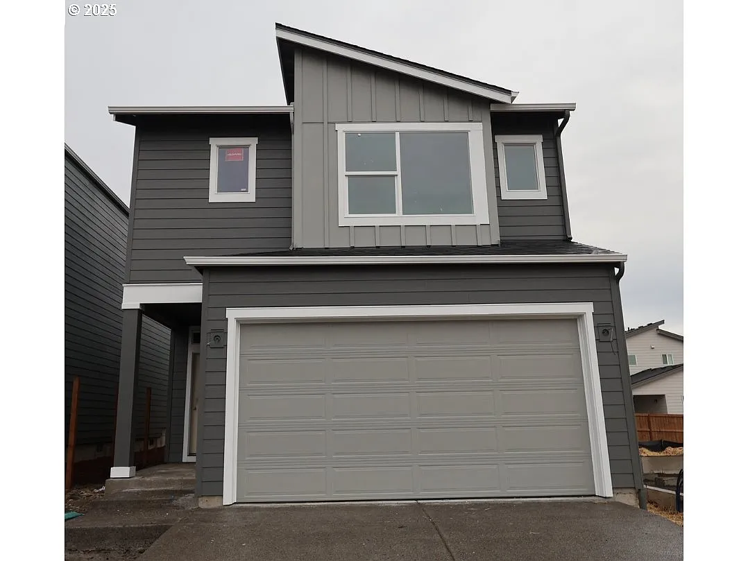 1505 NE 180th Ave photo 1