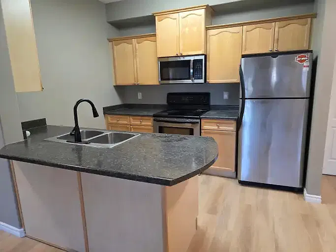 2 bed, 2.0 bath, 900 sqft, $1,650 — Photo 1