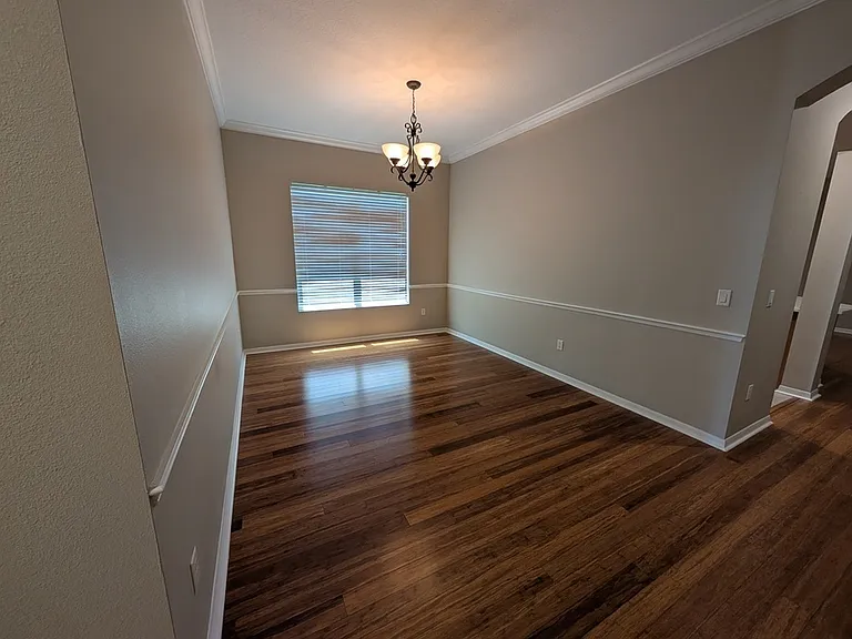 7730 Crescent Palm Dr — Photo 9