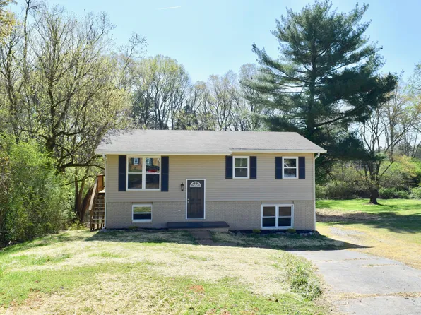 9030 Waconda Shore Dr, Chattanooga, TN 37416