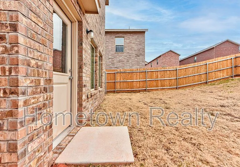 3308 NW 148th St — Photo 38