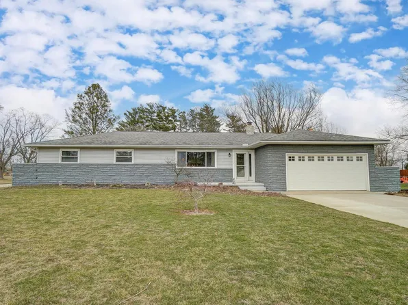 400 Elnora Dr, Galloway, OH 43119