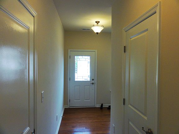 2nd image of 111 Grande Sky Ct
