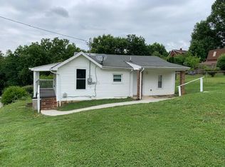 2012 Mulberry St, Salem, VA 24153