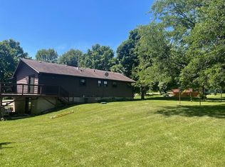 2842 Fairview Rd, Neenah, WI 54956