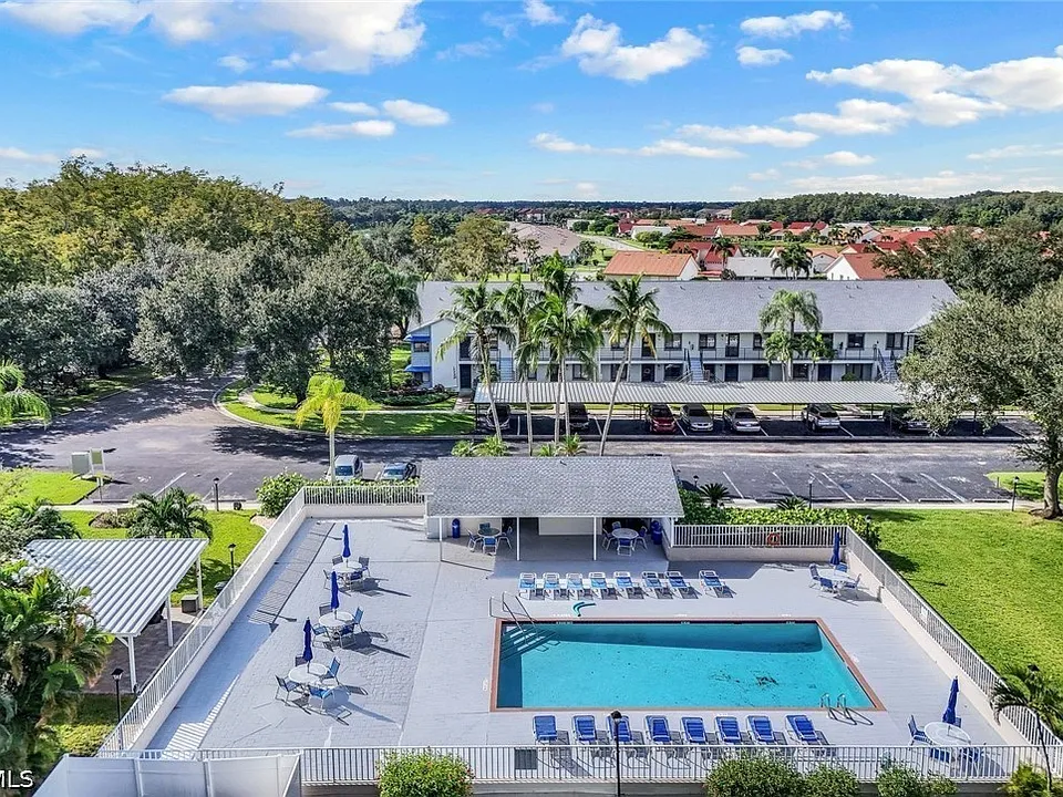 12500 Cold Stream Dr #305