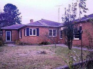 11440 W Warren Rd, Winslow, IL 61089