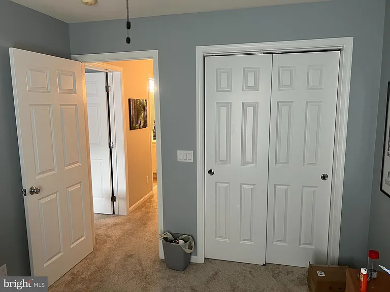 100 Parker Ave #22 — Photo 25