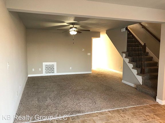5th image of 512 Maggie Ct