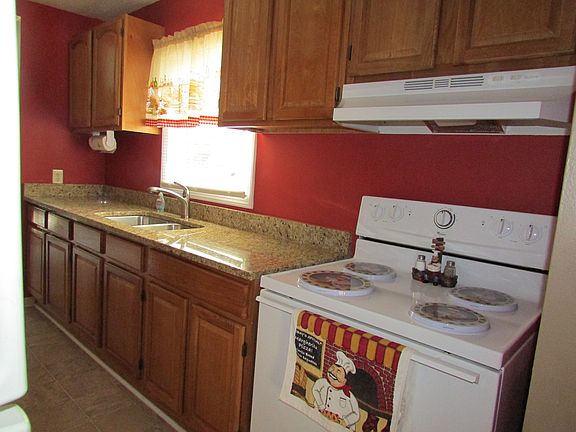 4th image of 4429 Trace Ave