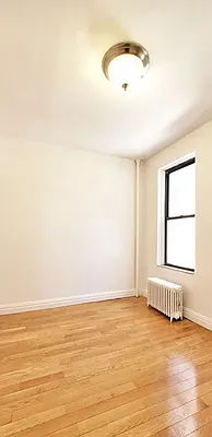 Rented by CitySites Real Estate Group | media 4