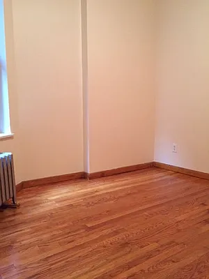 Rented by Warren T Real Estate Corp. | media 25