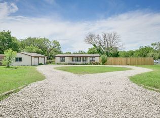 1000 Stephie Ann Ct, Arlington, TX 76002