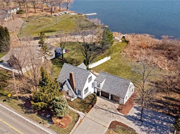 7532 State Route 43, Kent, OH 44240