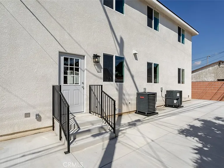13768 1/2 Judd St — Photo 21